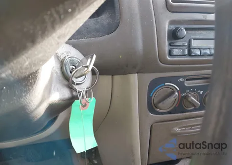 2000 Toyota Corolla Le from USA, damaged, VIN 2T1BR12E4YC364551